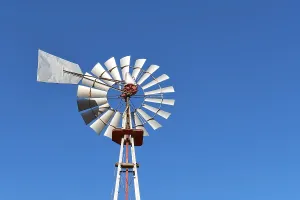 Wind Powered Electricity Generation Prints: Windmill close, irrigation windmill