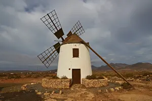 Windmill Fuerteventura Prints: Windmill, Llanos de la Concepcion
