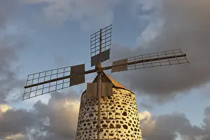 Fuerteventura Windmill Prints: Windmill, restored, frontal from the front