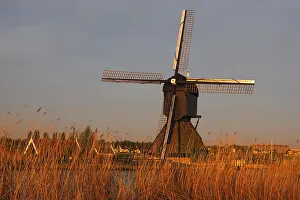 Windmill Sunrise Netherlands Prints: Windmill at sunrise, Kinderdijk
