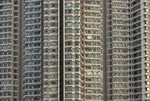Hong Kong Architecture Prints: The many windows in the building