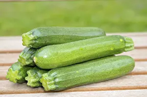 Vegetarian Balanced Diet Prints: Zucchini