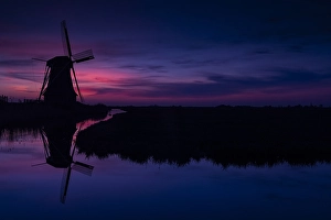 Dutch Countryside View Prints: Dutch windmill