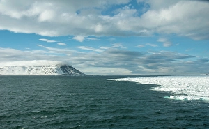 Svalbard Landscape Prints: Landscape Svalbard