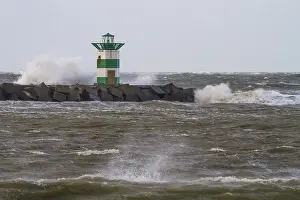 North Sea Waves Prints: Vuurtoren, Lighthouse