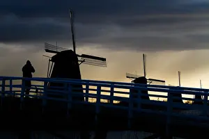 Netherlands Tourist Attraction Prints: Windmills at Kinderdijk