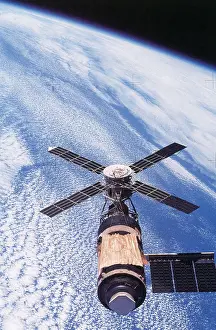 Cloudy Atmosphere Images Prints: Skylab