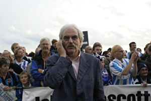 Des Lynam marches for Falmer on the Phone print