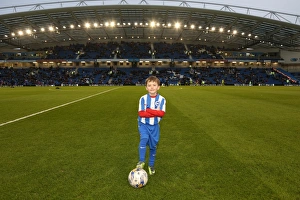 Young Soccer Player Prints: Reading-0375