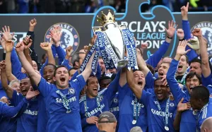 Chelsea Prints: Chelsea Football Club Print - Premier League Champions 2009-2010