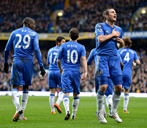 Soccer - Barclays Premier League - Chelsea v West Ham United - Stamford Bridge Soccer - Barclays Premier League - Chelsea v West Ham United - Stamford Bridge